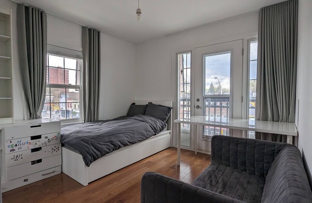 Bright spacious rooms on the Danforth.