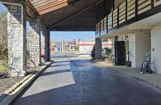 Brookville Inn By OYO Near Dayton International Airport