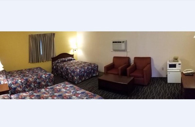 Budget Host Inn