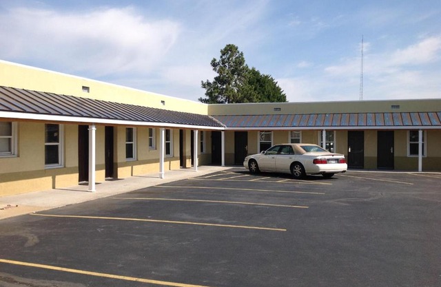 Budget Inn