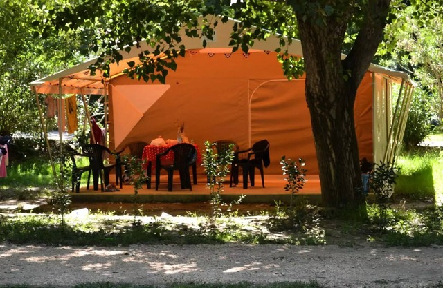 Bungalow Toilet Standard 2 Zimmer Kanada - ohne Sanitäre 5 Personen