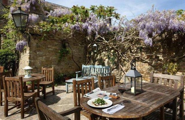 Burford House