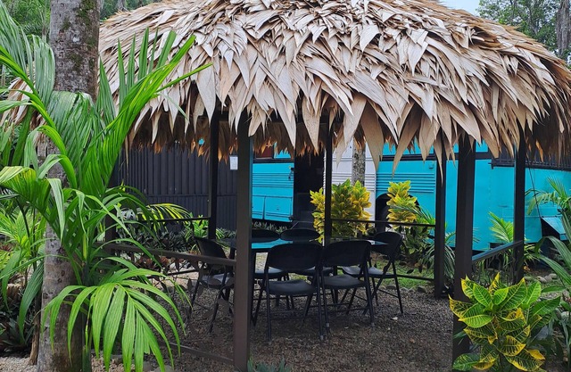 BusHotel Puerto Viejo