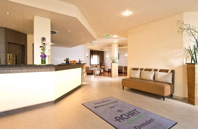 Business single room, bath, WC - ACHAT Comfort Dresden