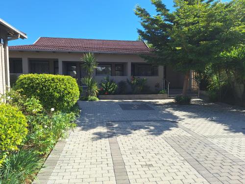 Bustani 2 - Self-Catering Studio Minimum 2 Nights