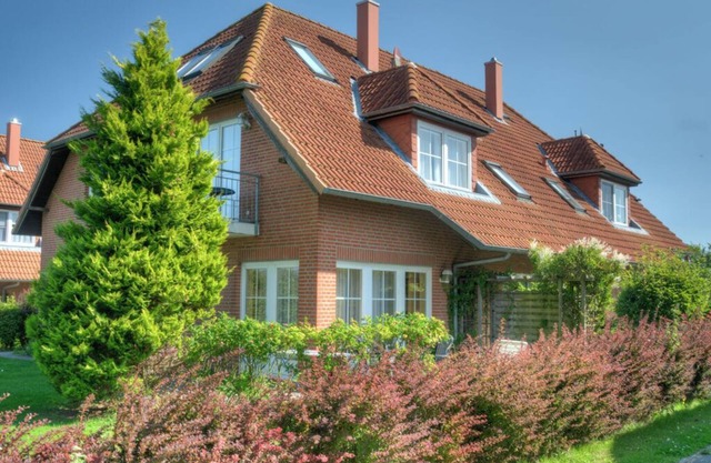 By the golf course over 2 storeys.