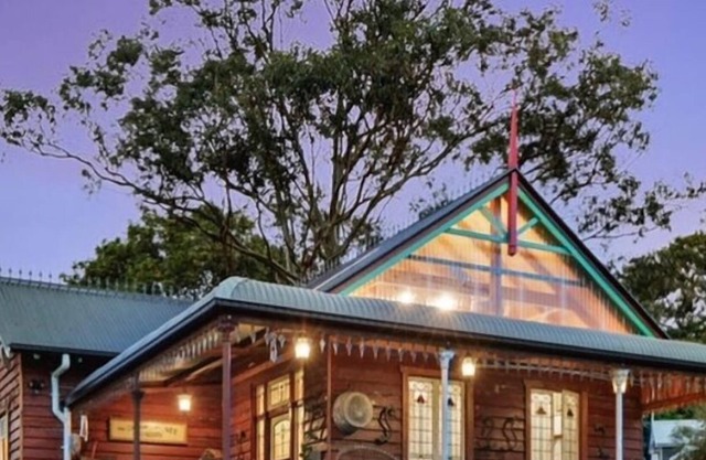 Byron Bay'S Visionary Victorian Villa