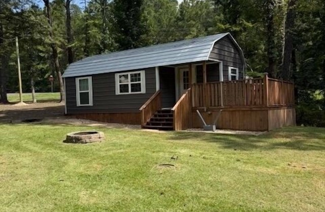Cabin #2 - Trails, Tails and Scales. Experience world class fishing and nature.