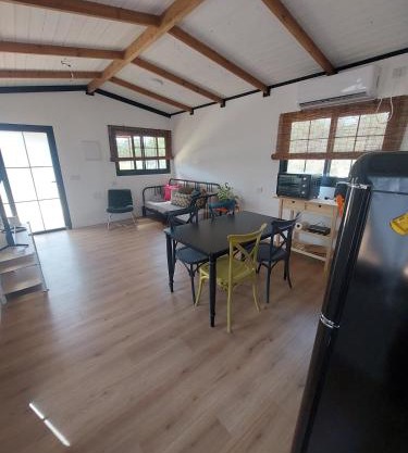 Cabin at 36 HaAgas Street in Eliad