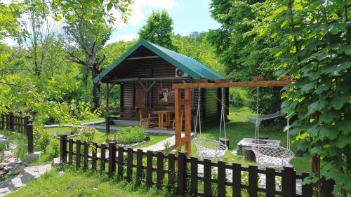 Cabin House Dubovik