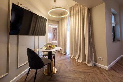 Calea Floreasca 77 Aparthotel 1