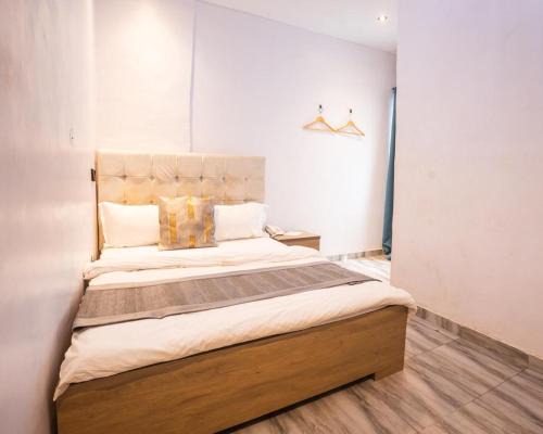 California Luxury Hotel & Suites Ibadan