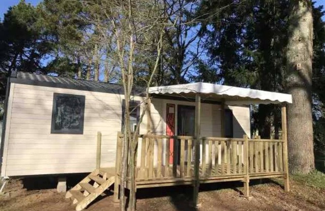 Camping 3 étoiles - Piscine - eebec0