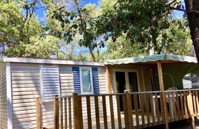Camping 3 étoiles - Piscine - ccbbhha