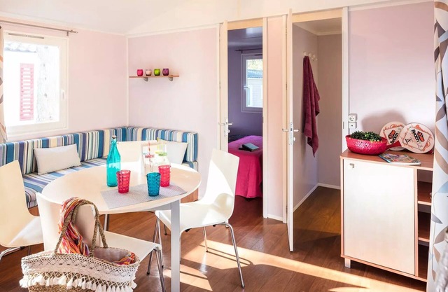 Camping Les Lacs du Verdon * - Comfort Mobile Home 3 Rooms 4/6 People Air Conditioned