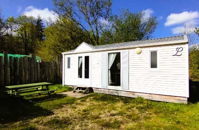 Campsite La Rivière d'Argent * - Mobile home FLORES - 2 bedrooms - without terrace 4 people
