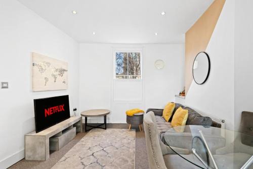 Canary Wharf - Contractors - 4 Bed