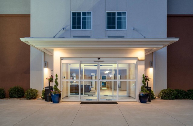 Candlewood Suites Auburn by IHG