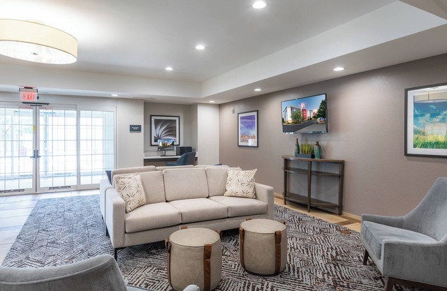 Candlewood Suites Greenville by IHG