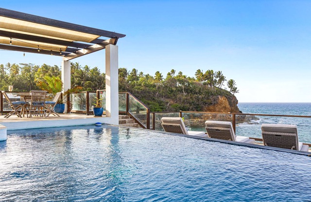 Cap de Mar | Beachfront with Private Pool