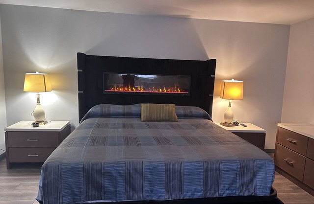 Capital O Elite Inn & Suites South Holland I 94