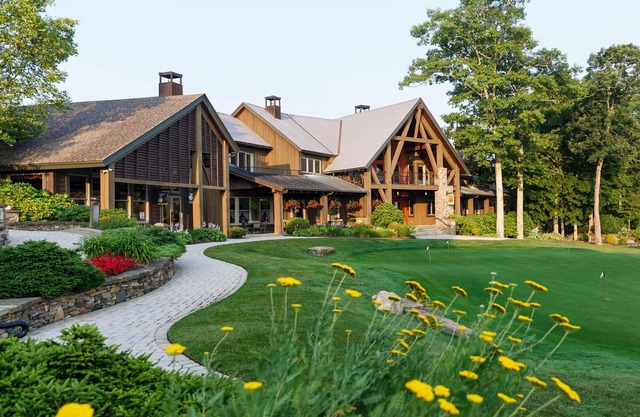 Carolina Hemlock Suite- Private Club Access