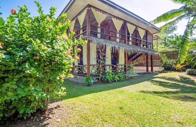 Casa Creole - Private, Secure, Steps from the Beach