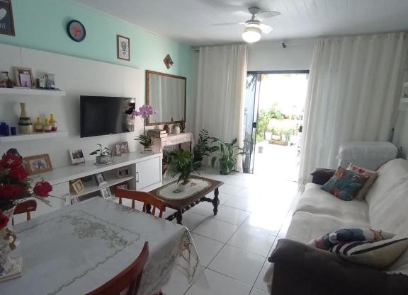 Casa da mãe
