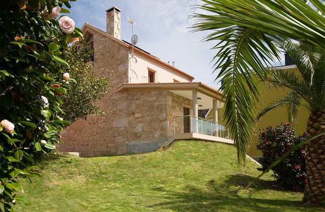 Casa de Pedra O Carballal
