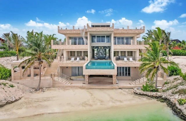 Casa De Playa - Private Beach Mansion Cap Cana