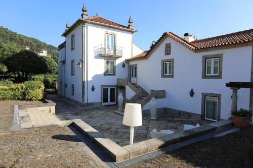 Casa dos Macieis - Separate Wing of Main House, Entire Main House or Entire Guesthouse - Camino Santiago direct access & Optional Agritourism