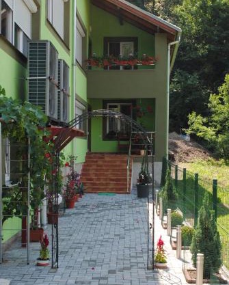 Casa Flori de Nuc