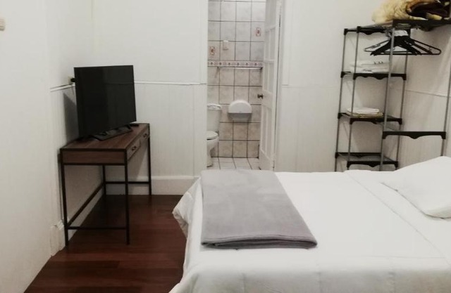 Casa Mayela Guest House