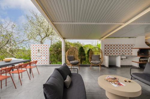 Casa Moinho by Olala Homes