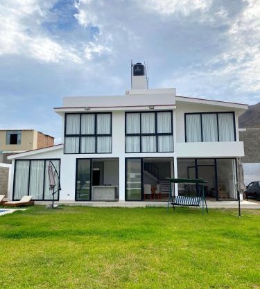 CASA PAREDES - Quirihuac