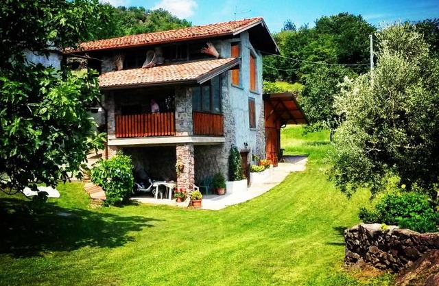 Casa Vacanze La CASA DEL SOLE
