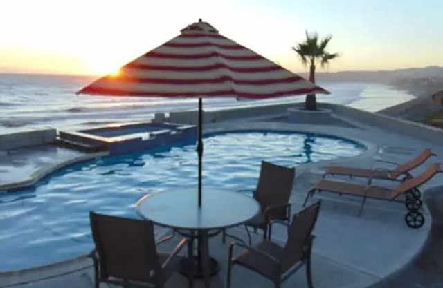 Casa Villa Grande - sleeps 30+, Oceanfront,Pool and Jacuzzi