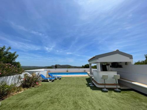 Casa vista dos cerros