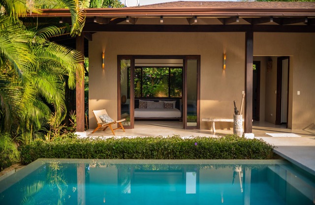 Casas de Agua. Villa Agua Viva. Natural walking trail to the beach.
