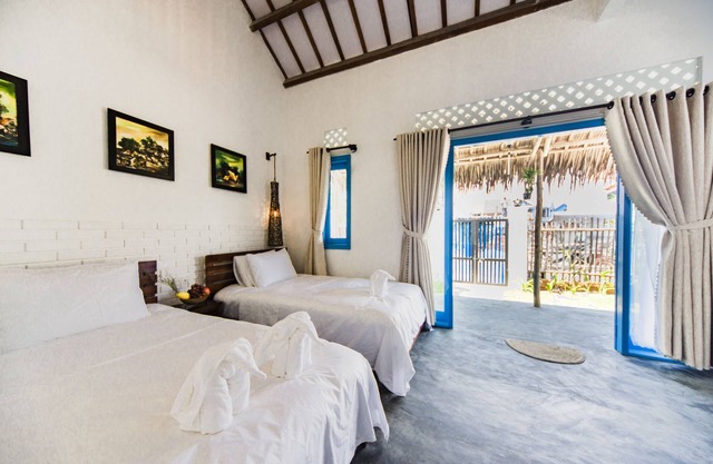 Cashew Tree Bungalow