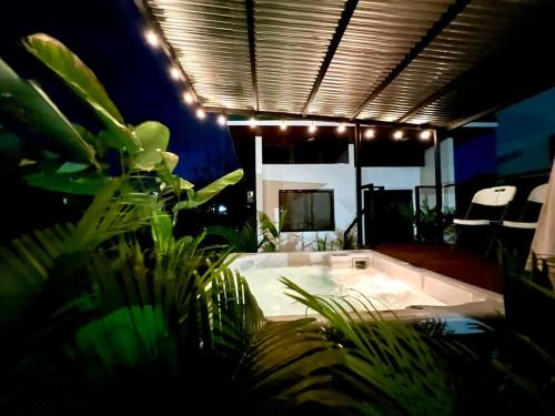 Casita Sura with Private Jacuzzi