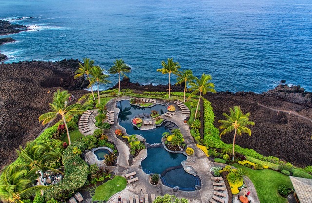 Castle Hali'i Kai at Waikoloa