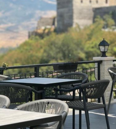 Castle Hotel