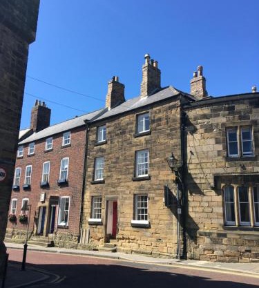 Castle Retreat - luxury apartment opposite Alnwick Castle