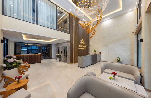 Cat Ba Wistaria Hotel - Pool & Massage
