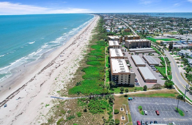 Catalina Cove - World Famous Cocoa Beach!