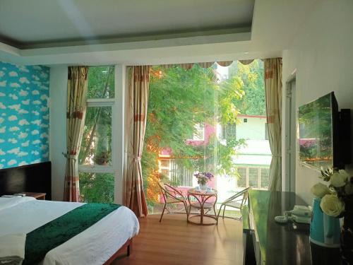 catba island hotel