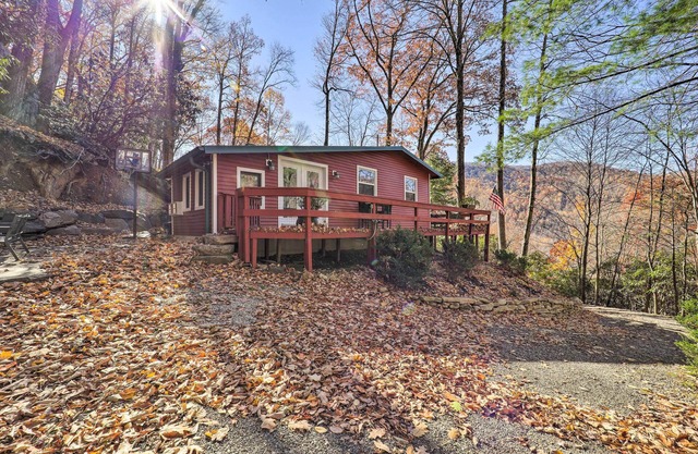 'Cattail Creek' Escape, 44 Mi to Mt Mitchell!