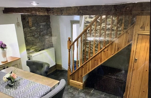 Cavedale cottage