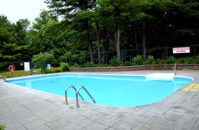Cedar Lane Motel